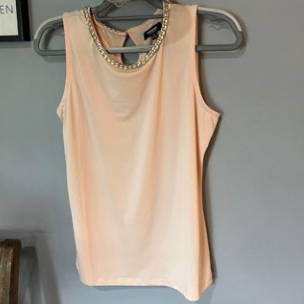 Premise Studio Blush Sleeveless Blouse with Gold neckline Detailing Size M
